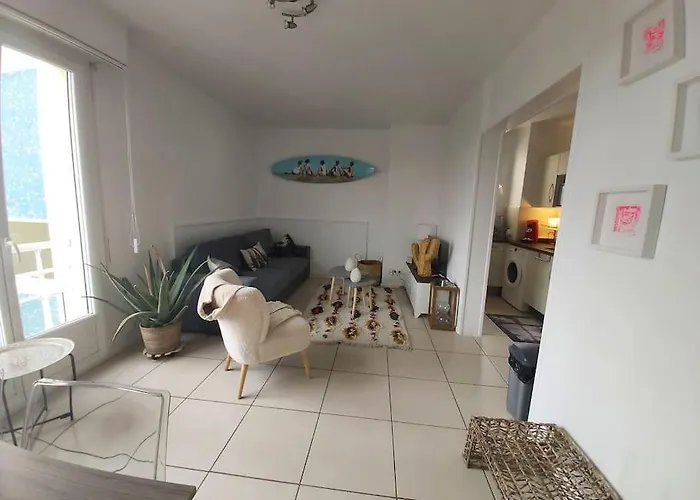 דירה A 50 M De La